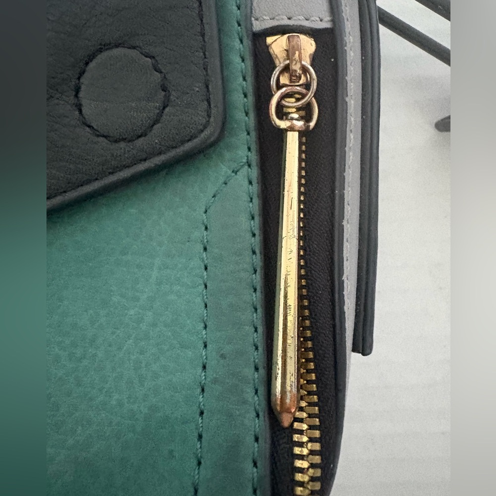 Pour La Victoire Noemi crossbody teal and black leather - Picture 13 of 15